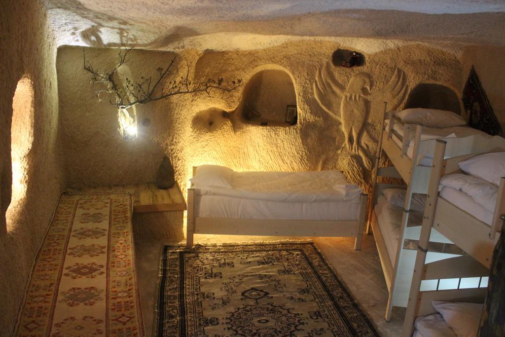 Stay In Peace Cave Hostel Гореме Экстерьер фото