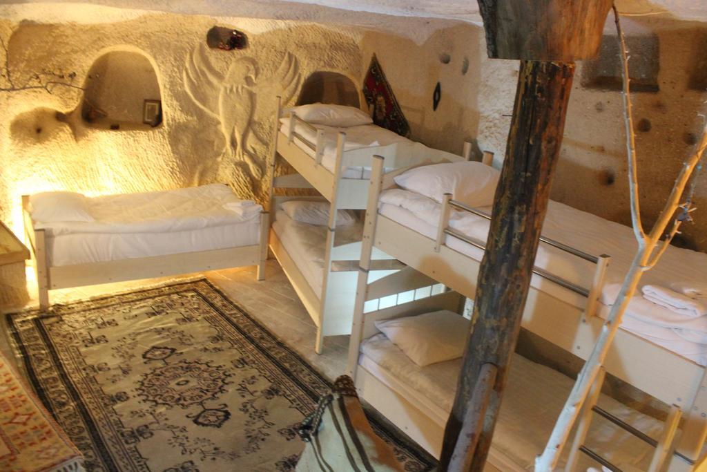 Stay In Peace Cave Hostel Гореме Экстерьер фото