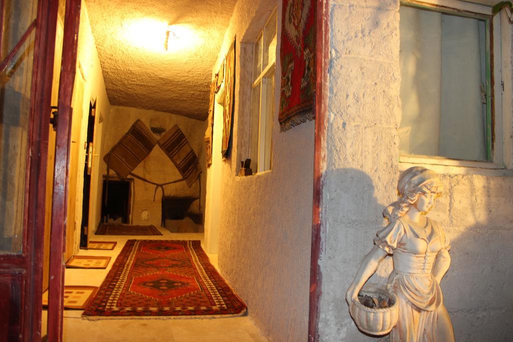 Stay In Peace Cave Hostel Гореме Экстерьер фото