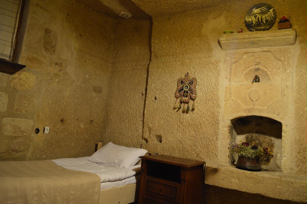 Stay In Peace Cave Hostel Гореме Экстерьер фото
