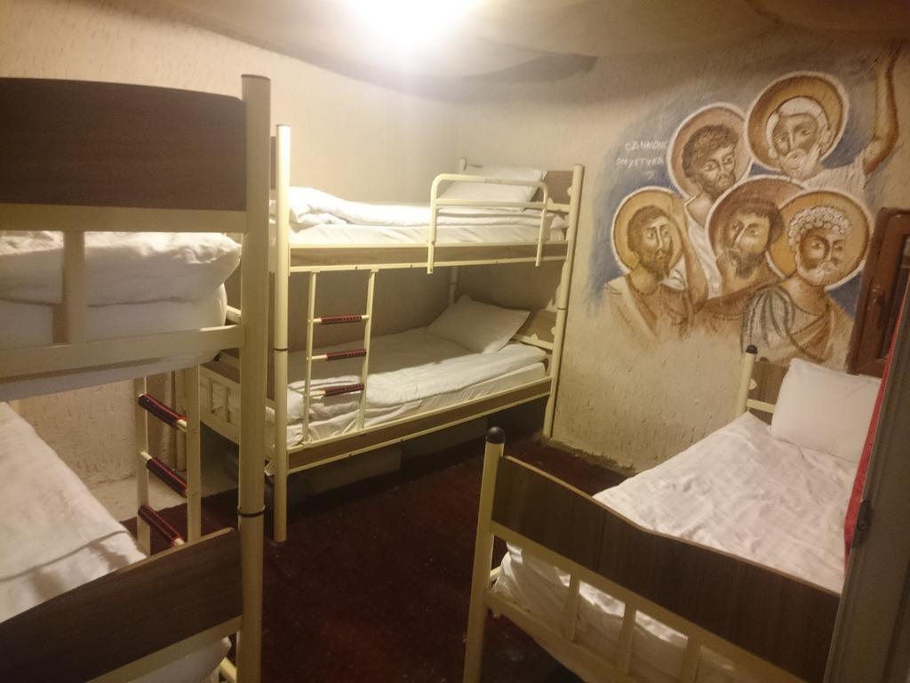 Stay In Peace Cave Hostel Гореме Экстерьер фото